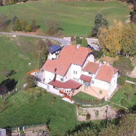Sostanj Velenje Ravne Sobe Rooms Vrtacnik D O O المظهر الخارجي الصورة
