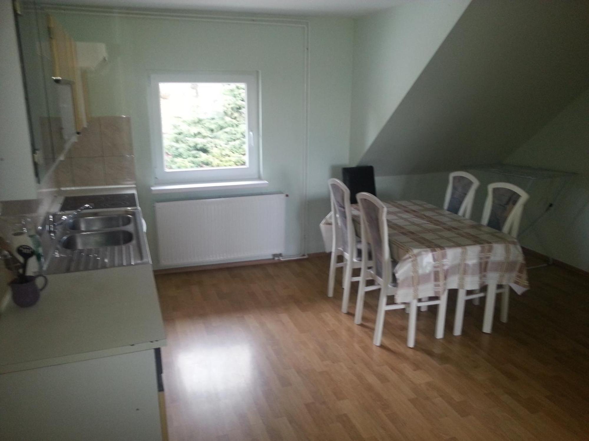 Sostanj Velenje Ravne Sobe Rooms Vrtacnik D O O المظهر الخارجي الصورة