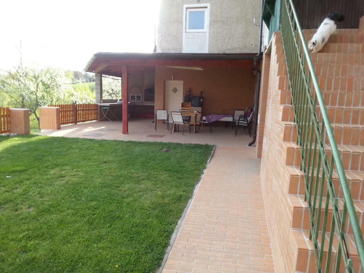 Sostanj Velenje Ravne Sobe Rooms Vrtacnik D O O المظهر الخارجي الصورة