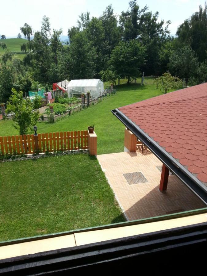 Sostanj Velenje Ravne Sobe Rooms Vrtacnik D O O المظهر الخارجي الصورة